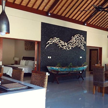 Gili Palms Villas กีลีตราวางัน ภายนอก รูปภาพ