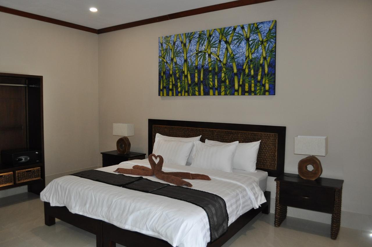 Gili Palms Villas กีลีตราวางัน ภายนอก รูปภาพ