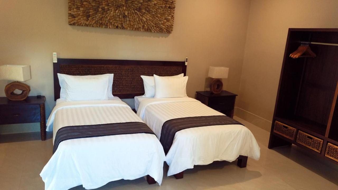 Gili Palms Villas กีลีตราวางัน ภายนอก รูปภาพ